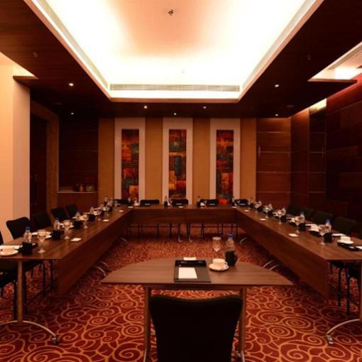The Galgotias Hotel Gurugram Gurgaon Esterno foto